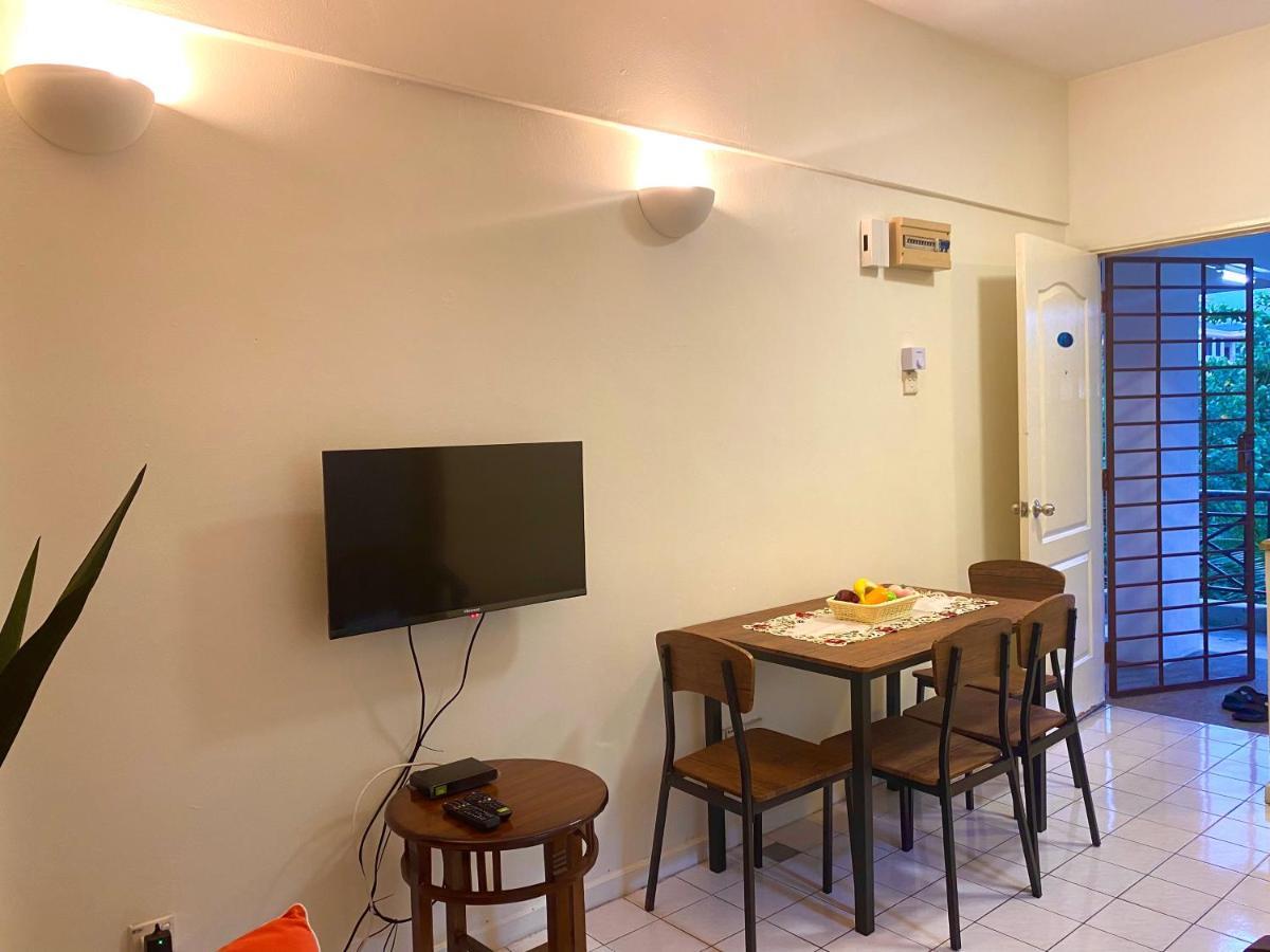 Shahmi Seaview Apartment - H4 Port Dickson Exterior photo